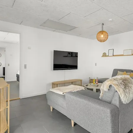 Renovated With Enclosed Terrace, Centrally Located In Vorupor Thisted